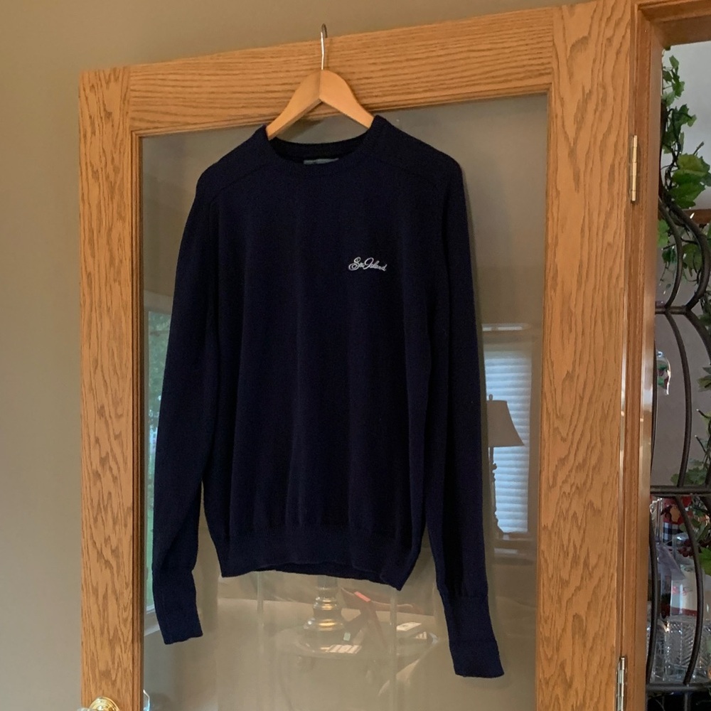 Men's Elegant Navy Crewneck Sweater by [Brand]